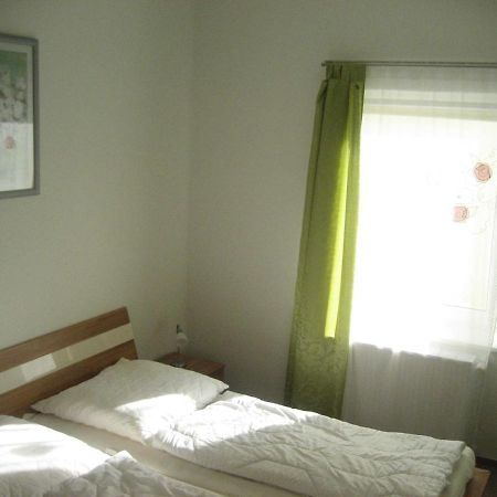 Pension Waldrose Sellin  외부 사진