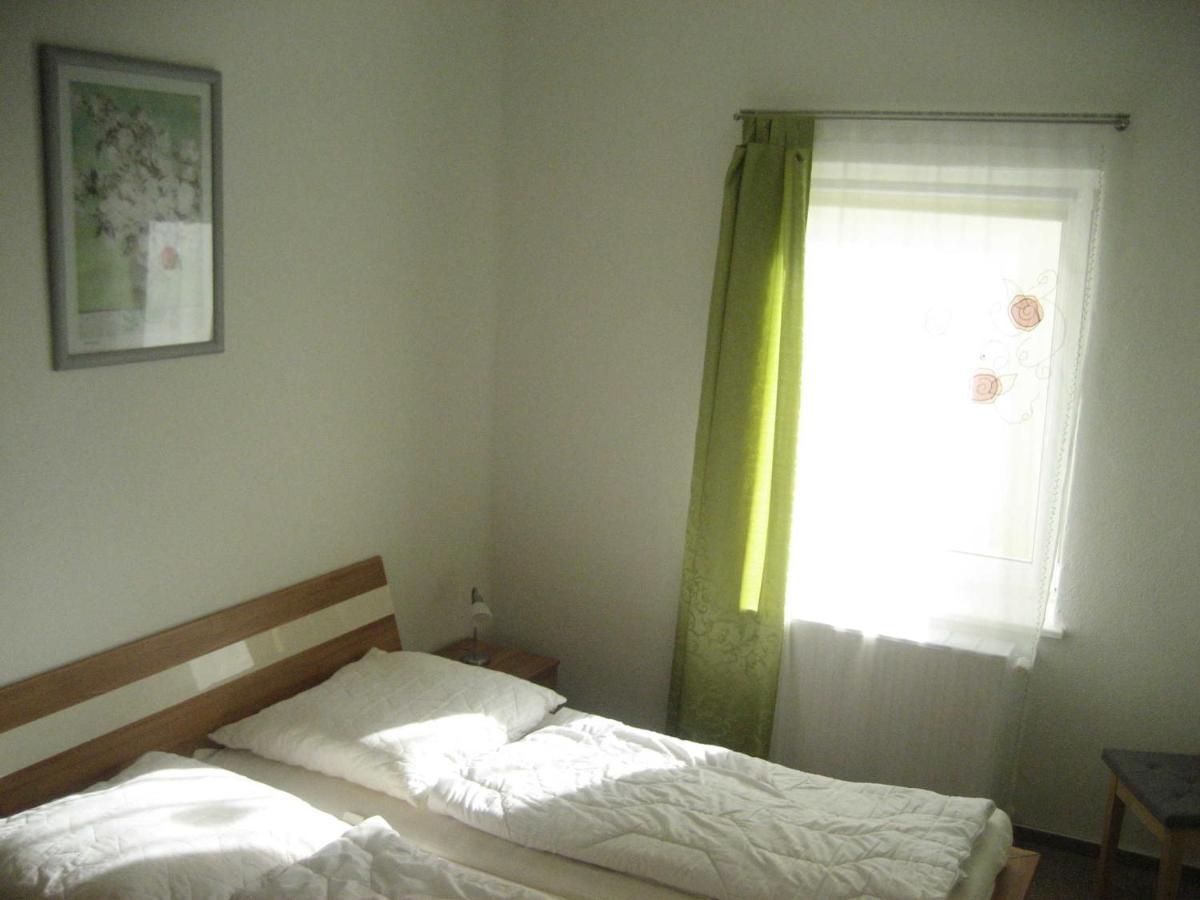 Pension Waldrose Sellin  외부 사진